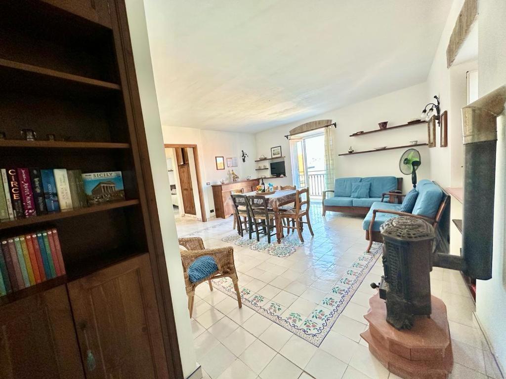 Molo Sea View Apartment Cefalu Bagian luar foto